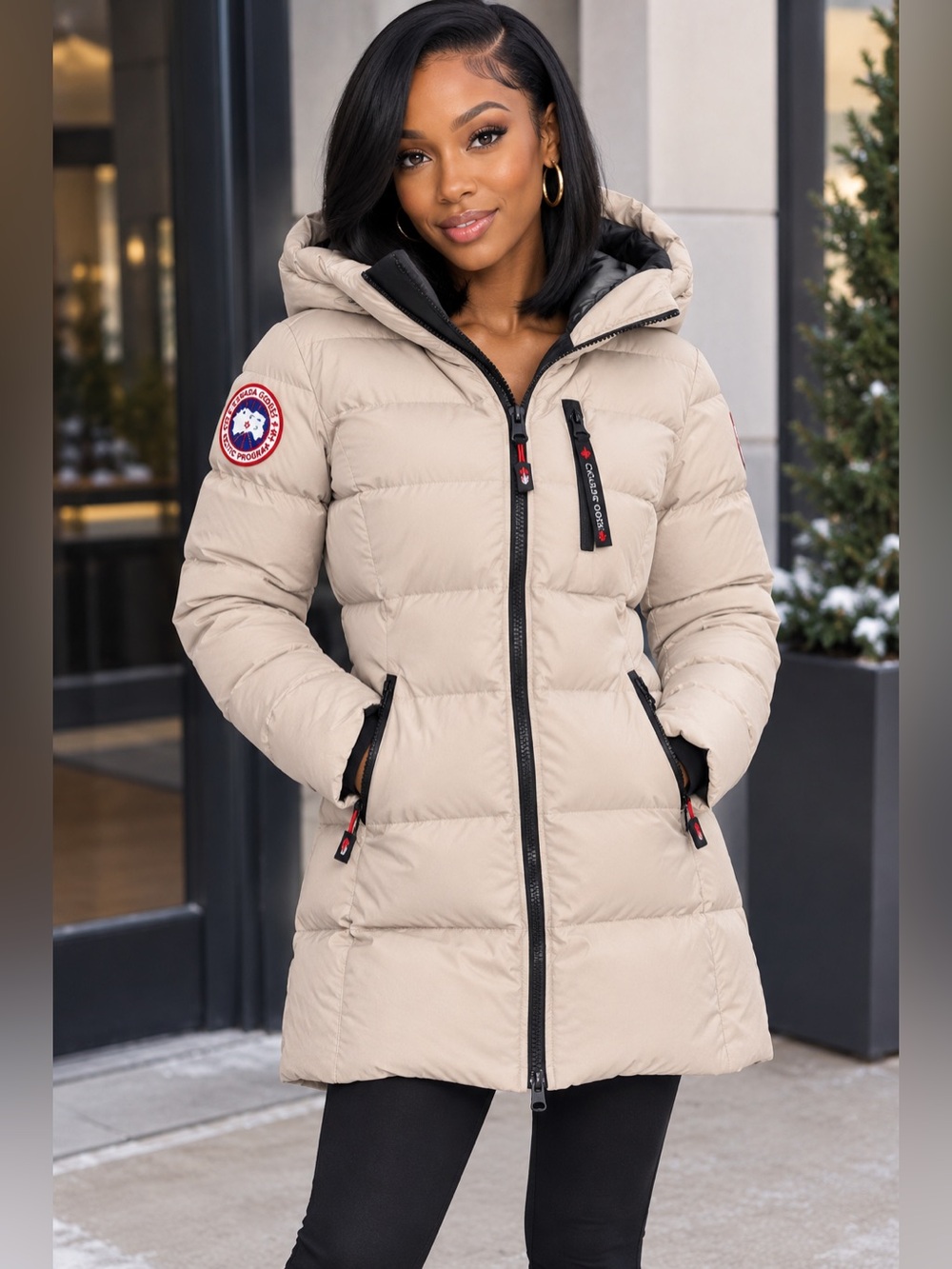 Women’s Size (S)Canada Goose Sandstone Quilted Down Puffer Jacket - Neutral Sand